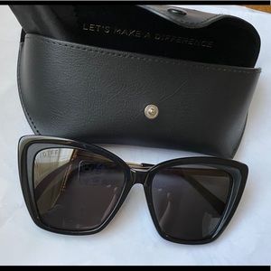 Diff Becky Sunglasses